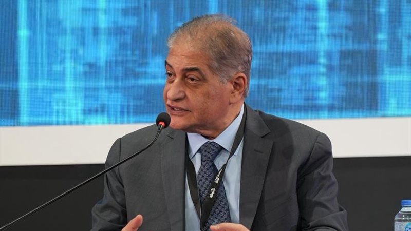 أسامة كمال يعود لشاشة قناة DMC