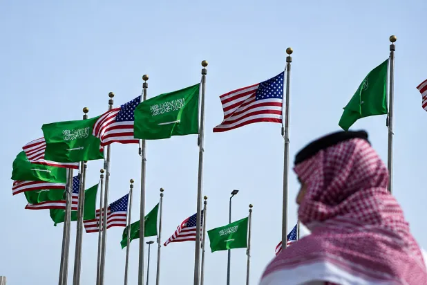 محللون: الاتفاق النووي السعودي – الأميركي يحمل مكاسب استراتيجية للطرفين