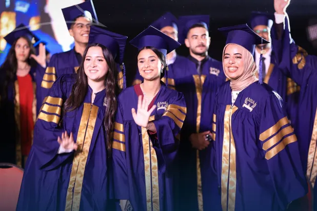 تدبير مصروفات الجامعات الخاصة يُرهق ميزانية أسر مصرية