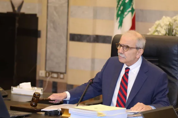 سلام عشية مفاوضات روما: نسعى لانسحابات إسرائيلية متتالية من جنوب لبنان