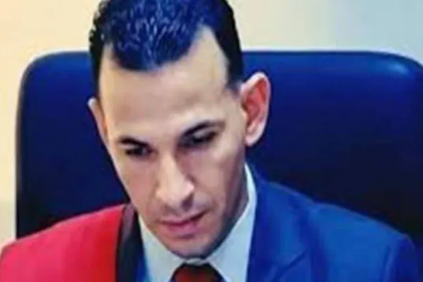 مصر: إحالة عاطل للمحاكمة بعد انتحاله صفة قاضٍ