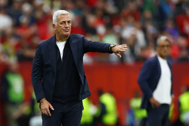 الاتحاد الجزائري ينهي التعاقد مع المدرب بيتكوفيتش بالتراضي