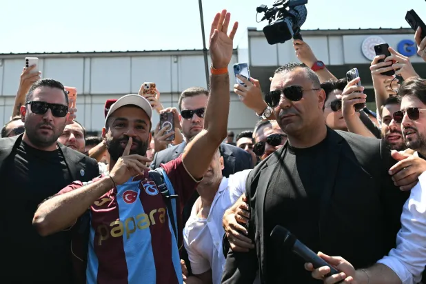 محمد صلاح لجماهير طرابزون: هل أنتم مستعدون؟