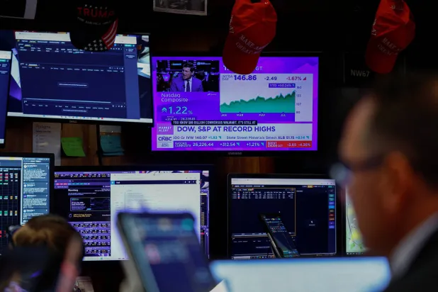 ارتفاع طفيف للعقود الآجلة الأميركية بدعم من تفاؤل بشأن الشرق الأوسط