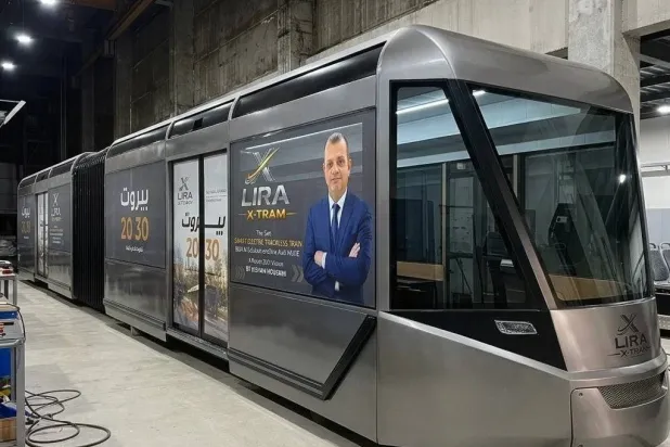 بعد سيارة «ليرة» والتاكسي الطائر… قطار «إكس ترام» أحدث إنجازات هشام الحسامي
