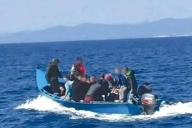 إسبانيا تُفكك أكبر شبكة إجرامية لتهريب المهاجرين من الجزائر