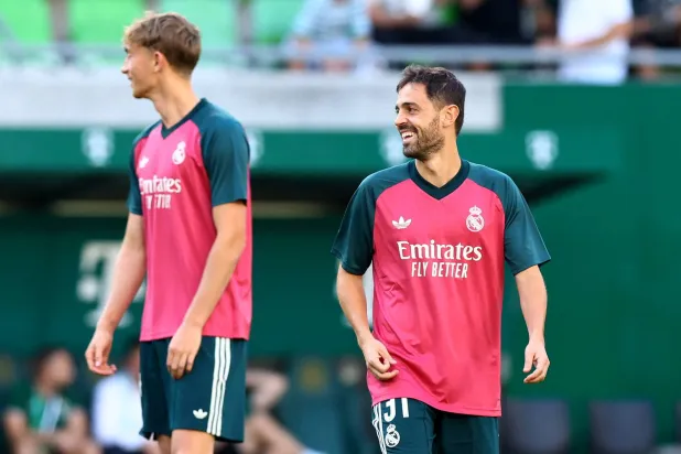 برناردو سيلفا سعيد بظهوره الأول مع ريال مدريد