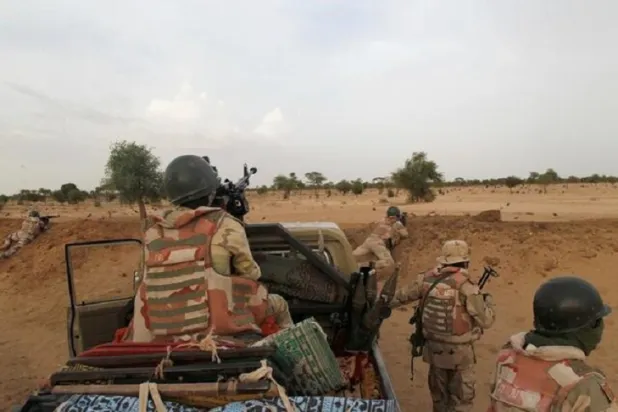 ألماني تعرض للاختطاف في النيجر يصل الجزائر في طريقه إلى برلين