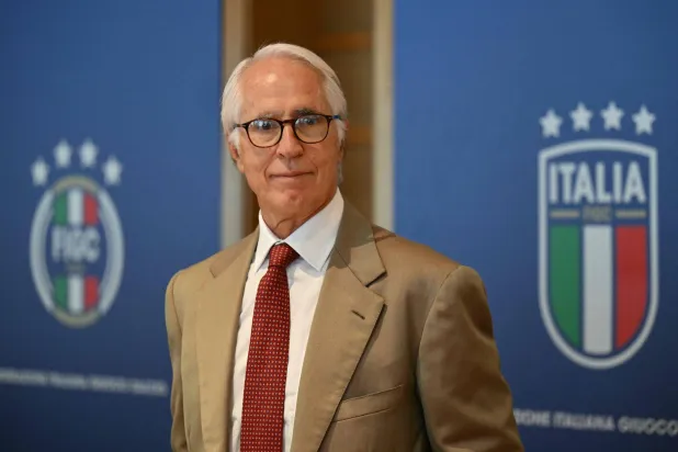 مالاغو رئيس الاتحاد الإيطالي: اتخذت «القرار الصائب» بعدم تعيين بيرلو