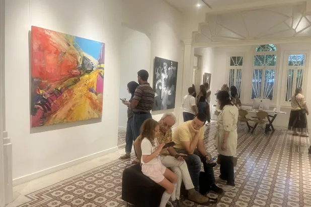 «أرض مشتركة»… معرض ينسج علاقات ترسّخ الحوار