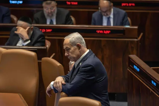 نتنياهو يحكم قبضته على «الليكود» استعداداً للانتخابات