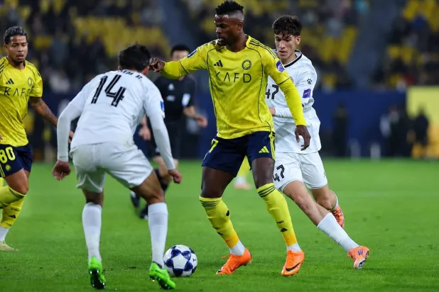 نيوم يتعاقد مع مهاجم النصر كمارا