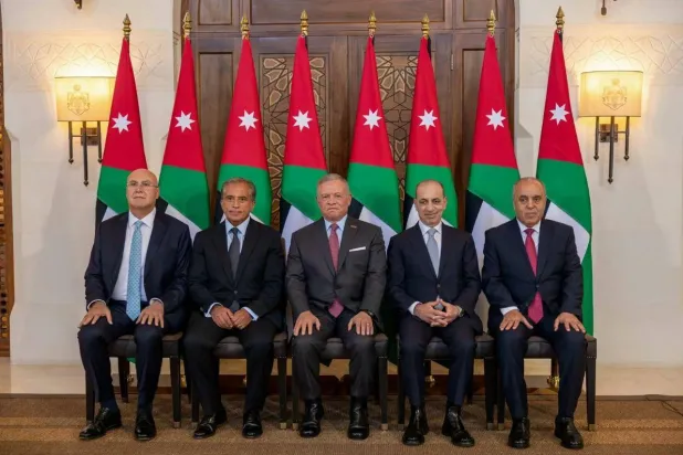 الأردن: توتر العلاقة بين الحكومة والنواب وصيف ساخن