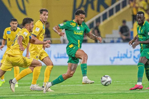 السلبية تخيم على مواجهة التعاون والخليج