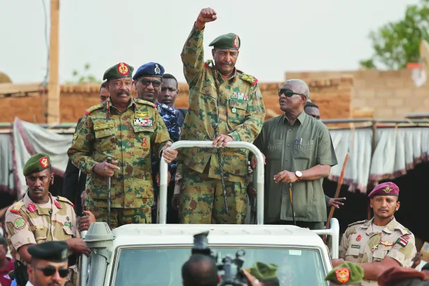 موافقة البرهان على حوار مشروط تثير جدلاً في السودان
