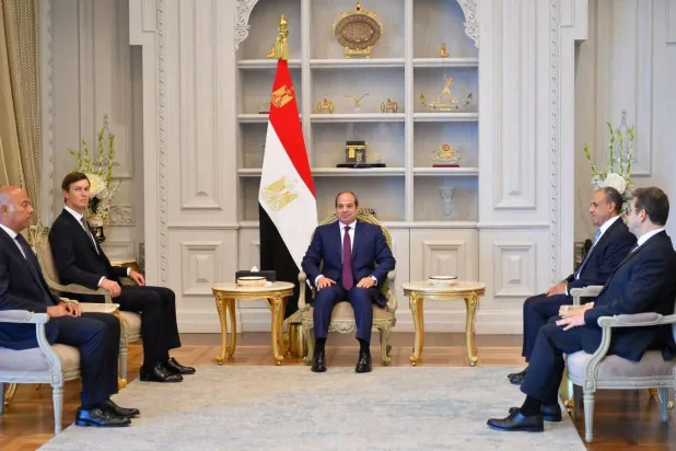 لقاء بين الحية وكوشنر لدفع خطة السلام في غزة