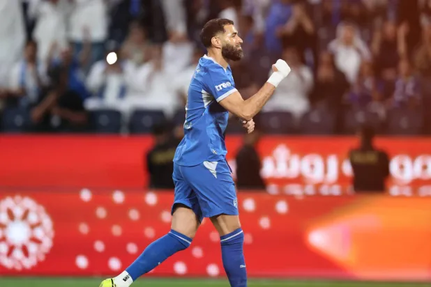 كأس الملك: الهلال ضيفاً ثقيلاً على الرائد… والأهلي أمام غموض الأنوار
