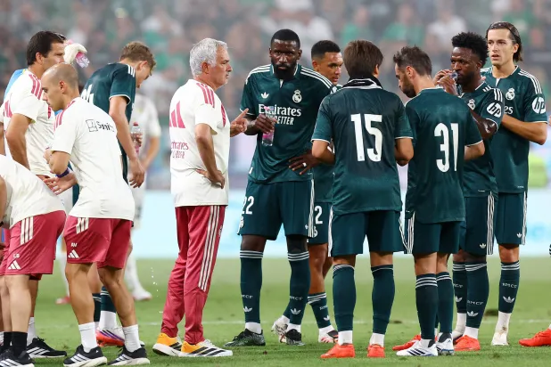 مورينيو يعيد رسم ريال مدريد… ديوماندي يشعل الحماس ومفاجآت تفرض نفسها