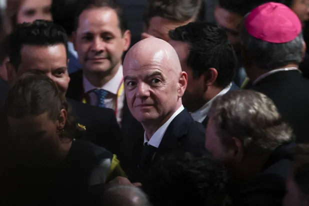 الاتحاد الاسكوتلندي يسحب دعمه لإنفانتينو