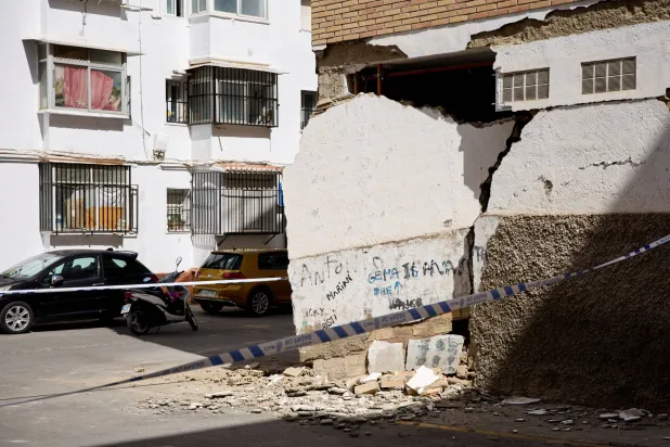زلزال جديد يضرب غرناطة الإسبانية… و3 إصابات طفيفة