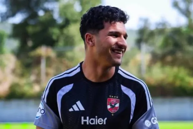 الجزائري بقرار: رونالدو مثلي الأعلى… وهدفي التتويج بكل البطولات مع الأهلي المصري