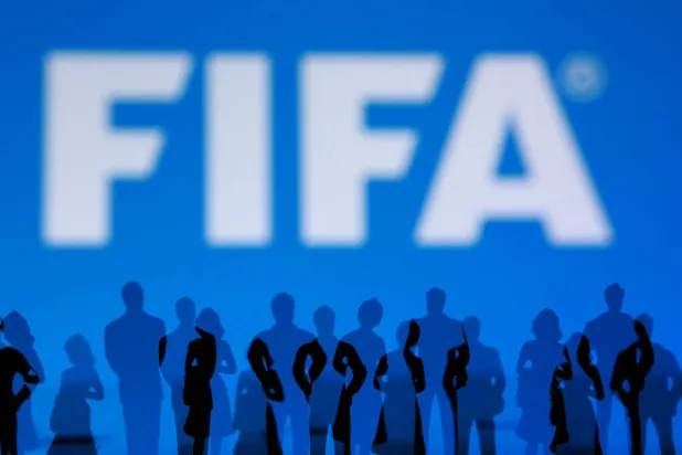 منظمات حقوقية تتهم الفيفا بإسكات الأصوات المعارضة بعد رحيل لامور
