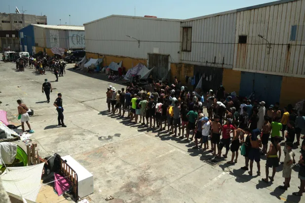 المغرب: حقوقيون يطالبون بـ«إغاثة سريعة» للعالقين في سبتة