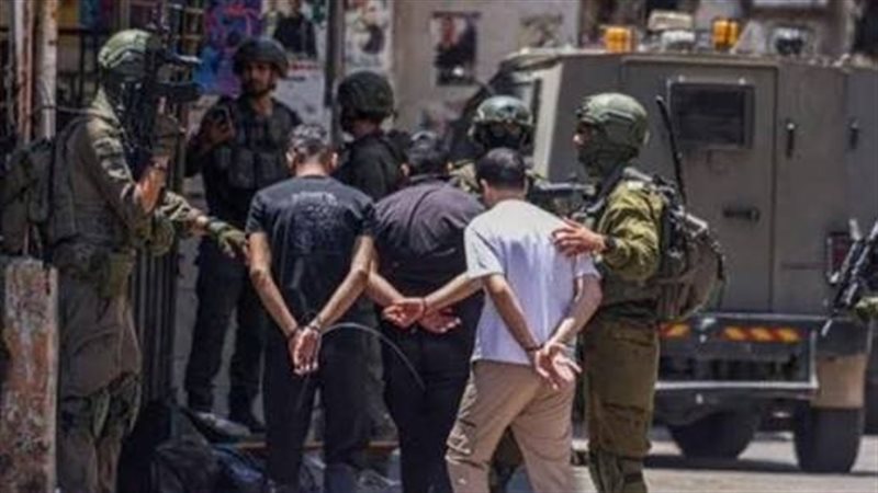 الاحتلال الإسرائيلي يشن حملة اعتقالات في الضفة الغربية
