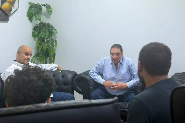 مصر لتسهيل عودة الناجين من غرق قارب قبالة العاصمة الليبية