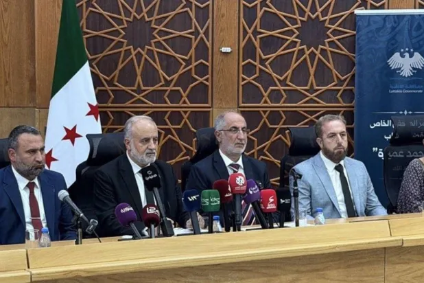لجنة سورية تحيل محقق شرطة إلى القضاء بعد وفاة شاب إثر توقيفه