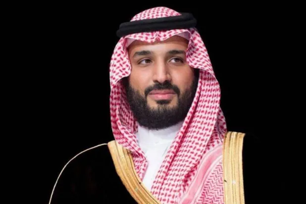 محمد بن سلمان يغادر إلى فرنسا في زيارة دولة