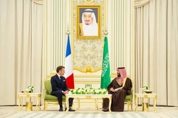 فرنسا: زيارة ولي العهد السعودي ستتيح تعزيز علاقاتنا الاستراتيجية