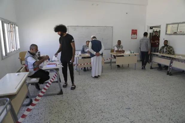 مَن المسؤول عن ارتفاع معدلات البطالة بين الشباب الليبي؟