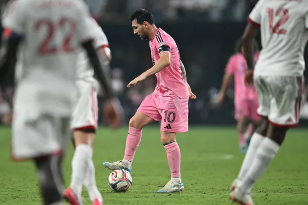 إنتر ميامي يواصل الترنح في الدوري الأميركي رغم هدف ميسي