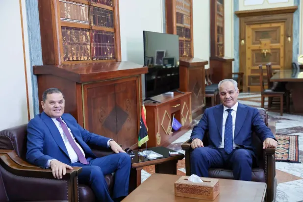 تحركات حكومية لاحتواء «أزمة وقود» في غرب ليبيا