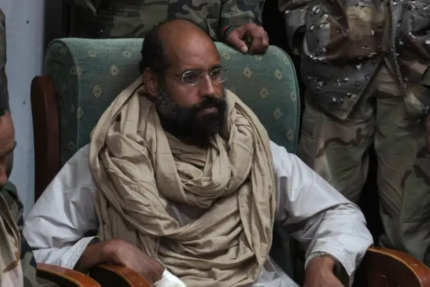 لماذا لم تسلم النيابة الليبية قتلة سيف الإسلام القذافي للعدالة؟