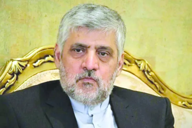 سلطات لبنان تمدد «إقامة» سفير إيران