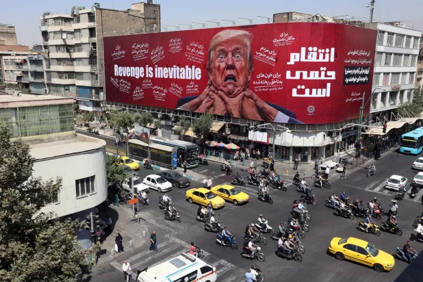 إيران تتعهد بالرد على العقوبات الاقتصادية الأميركية الموسعة