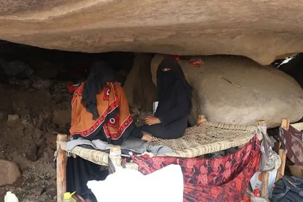 تصعيد الحوثيين العسكري يعيد إنتاج أزمة النزوح في اليمن