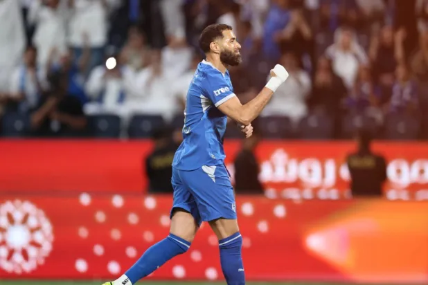 مصادر لـ«الشرق الأوسط»: الهلال لن يفسخ عقد كريم بنزيمة «أحادياً»… وتكلفة التراضي 78 مليون ريال سعودي