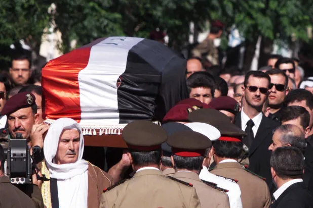 72 ساعة صنعت الخلافة… خدام يروي ما جرى بعد وفاة حافظ الأسد