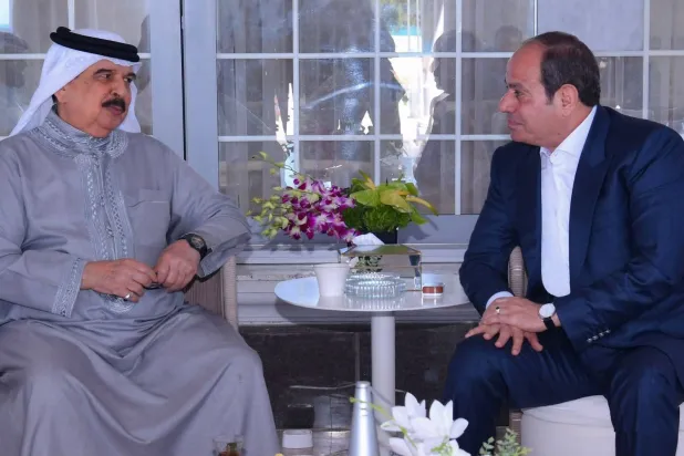 الدور السياسي لـ«العلمين» المصرية يتسع بموازاة ازدهارها السياحي