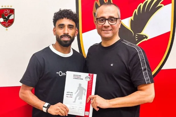 الأهلي المصري يمدد عقد مروان عطية حتى 2030