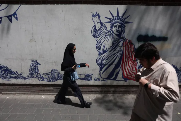 طهران تصف الضغوط الأميركية بـ«إرهاب دولة»