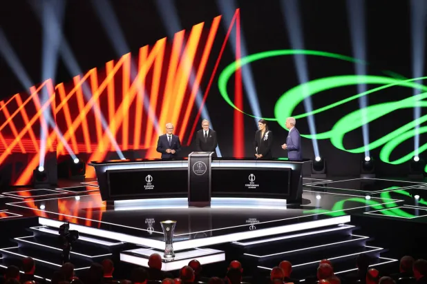 «دوري المؤتمر الأوروبي»: فرايبورغ يواجه موناكو… وصلاح يحل ضيفاً على ريد ستار
