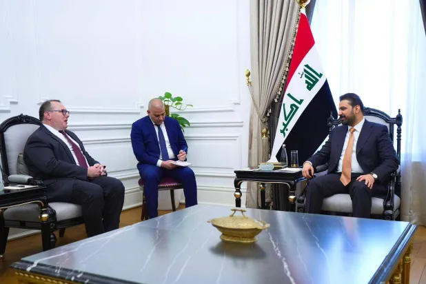 هاريس ينهي مهامه في بغداد… وخبير في إيران مرشح لخلافته