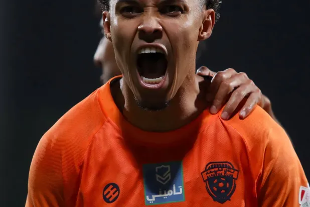 الدوري السعودي: فينيسيوس يقود الفيحاء لفوز مثير على أبها