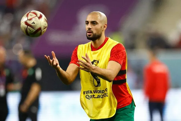 المغربي سفيان أمرابط ينتقل إلى أياكس الهولندي