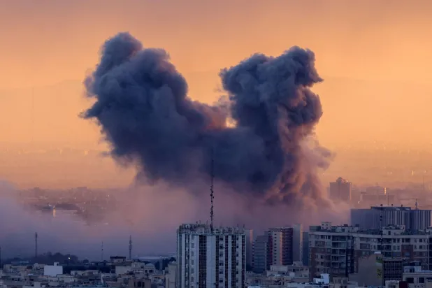 تكلفة الحرب تفجر سجالاً داخل إيران