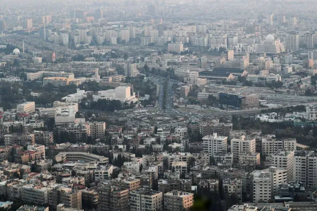 قفزة الإنفاق تقلب فائض الموازنة السورية إلى عجز بمليار دولار